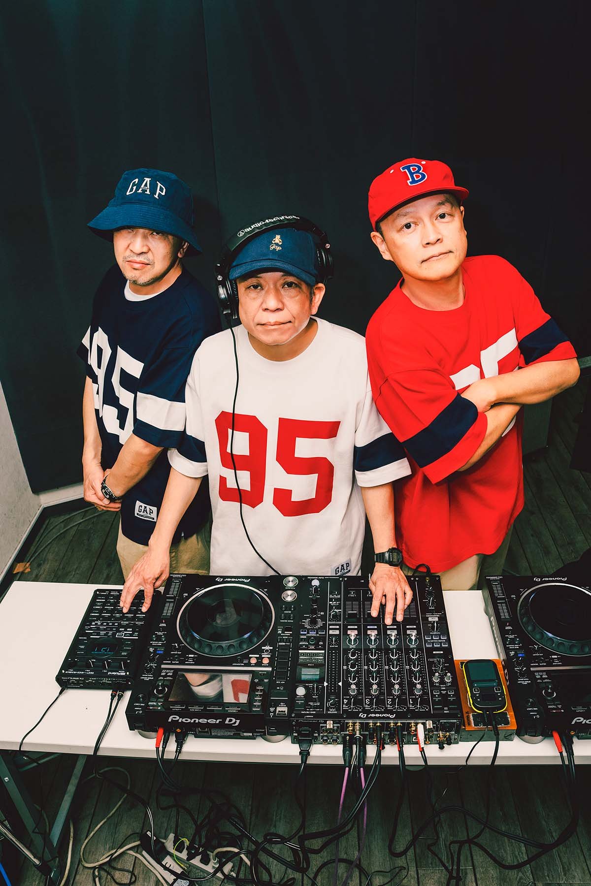 Gap】日本上陸30周年を記念した限定Tシャツが登場！スチャダラパーとの