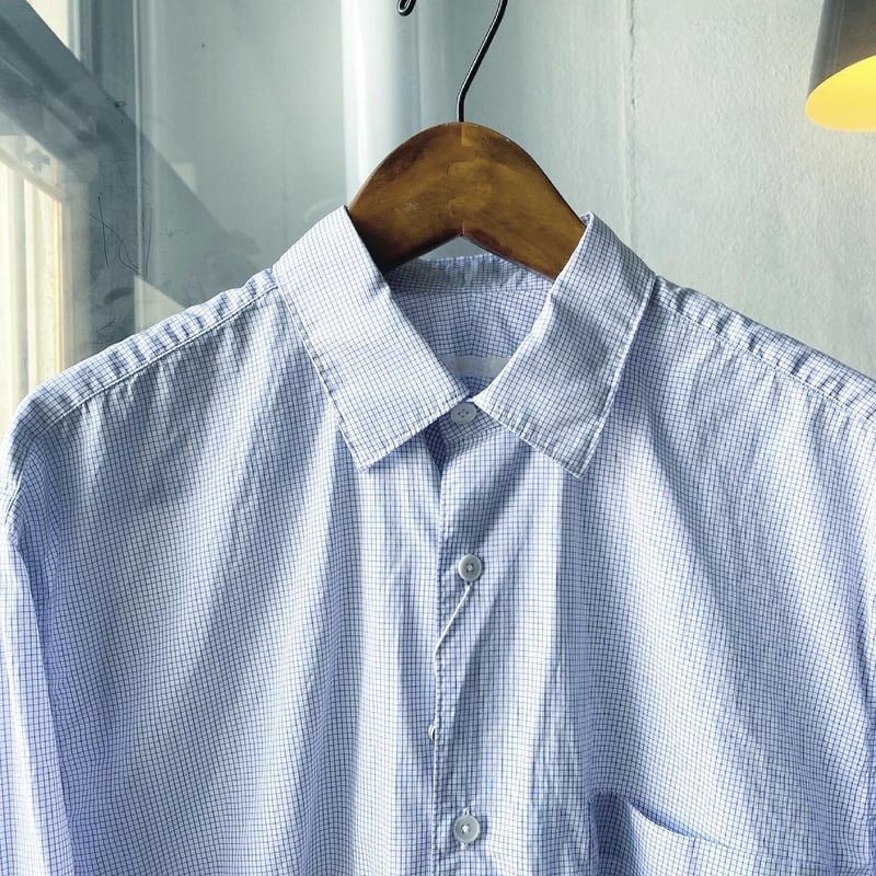 COMOLI ポプリンシャツ | Less Higashikawa