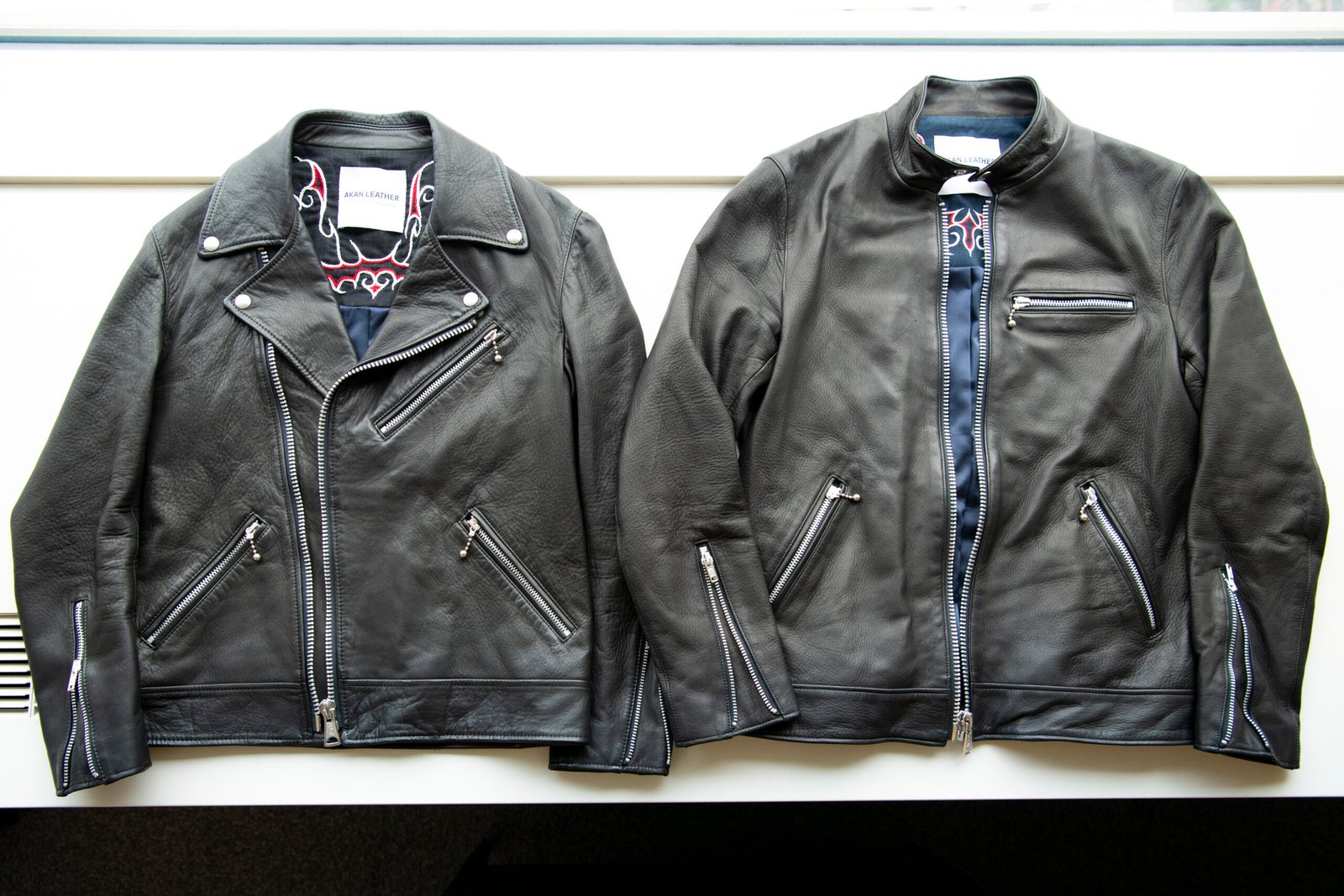 野生のエゾ鹿革を着る。北海道発、レザーブランド「AKAN LEATHER」誕生