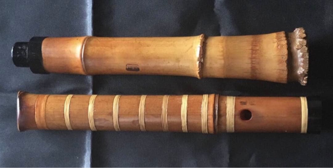 尺八 三浦龍畝銘1尺8寸管 琴古流唄口、中継ぎセル巻仕様 - メルカリ