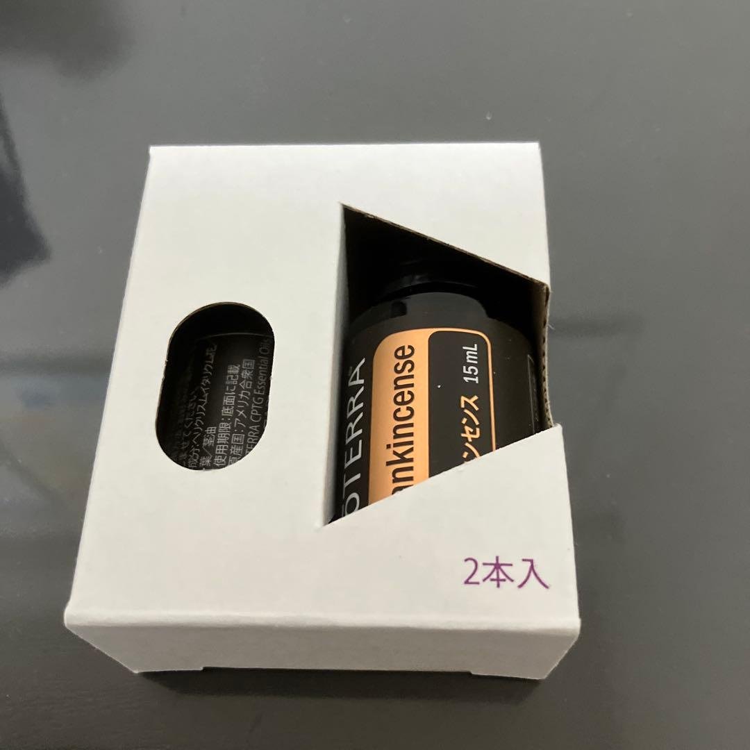 doTERRA フランキンセンス & ヘリクリサム 2本入